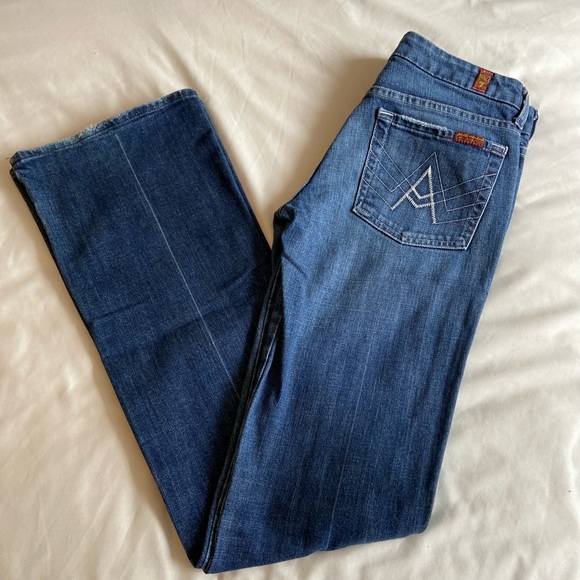 7 For All Mankind - Picture 1 of 2